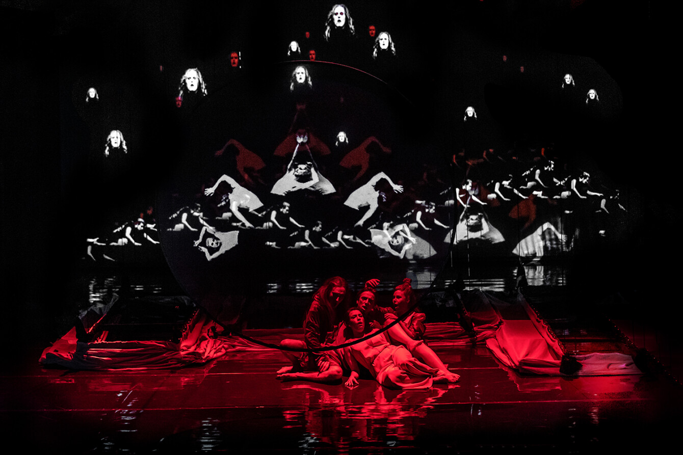 THE TURN OF THE SCREW / BENJAMIN BRITTEN – PREMIERA 22.10.2022 Fot. Natalia Kabanow