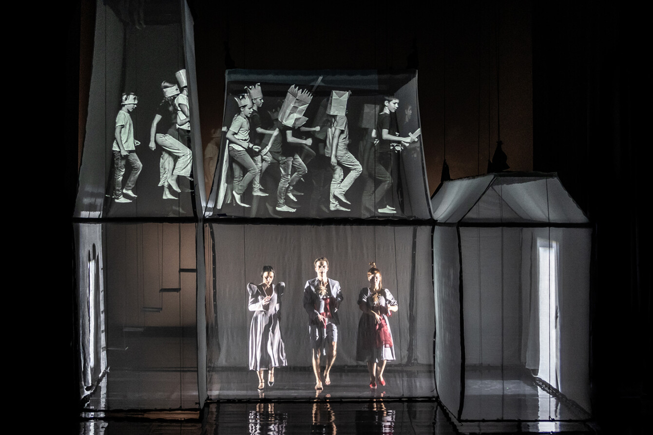 THE TURN OF THE SCREW / BENJAMIN BRITTEN – PREMIERA 22.10.2022 Fot. Natalia Kabanow
