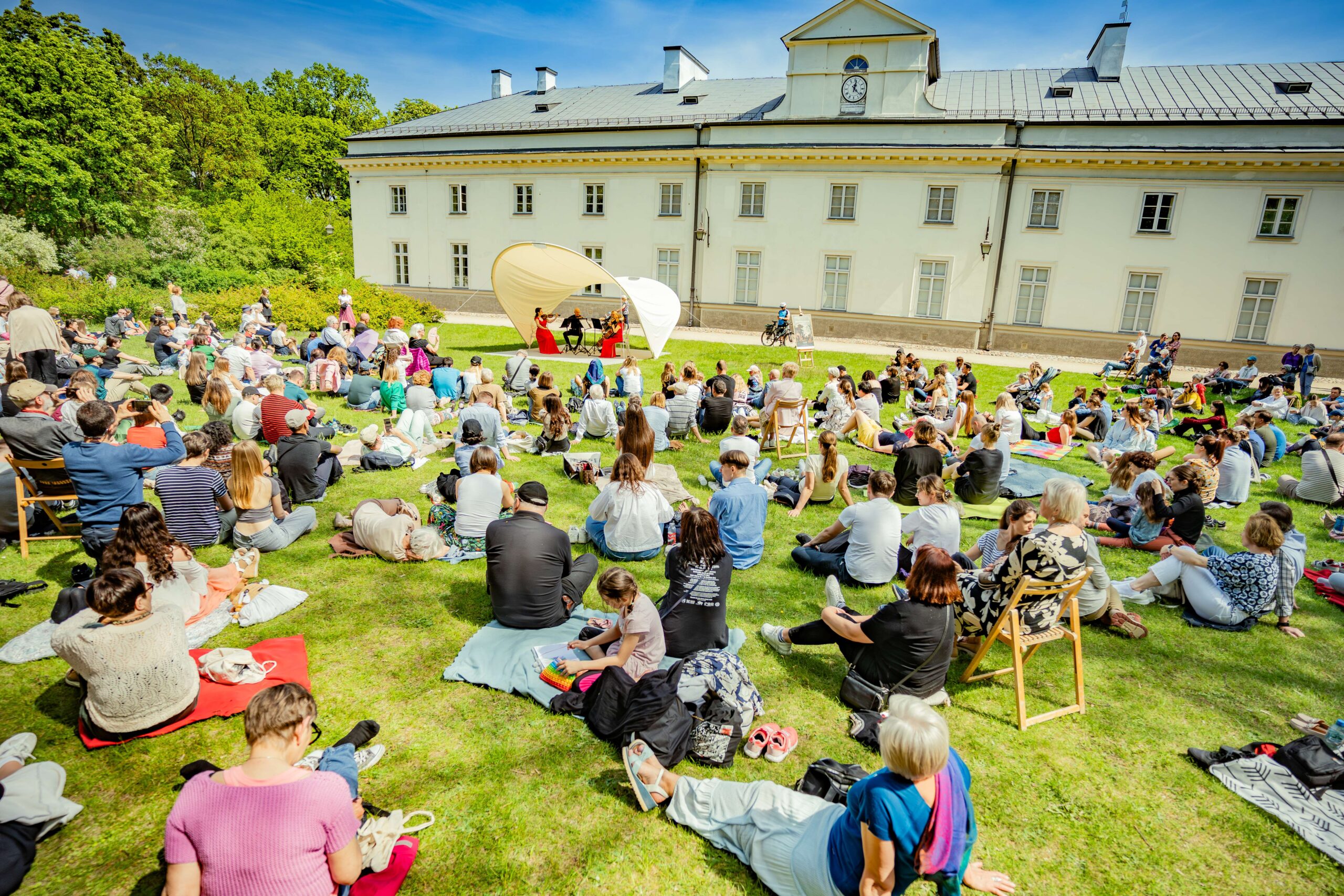 MUZYKA W OGRODZIE / KONCERT KAMERALNY 2.05.2025 Fot. P. Sulej