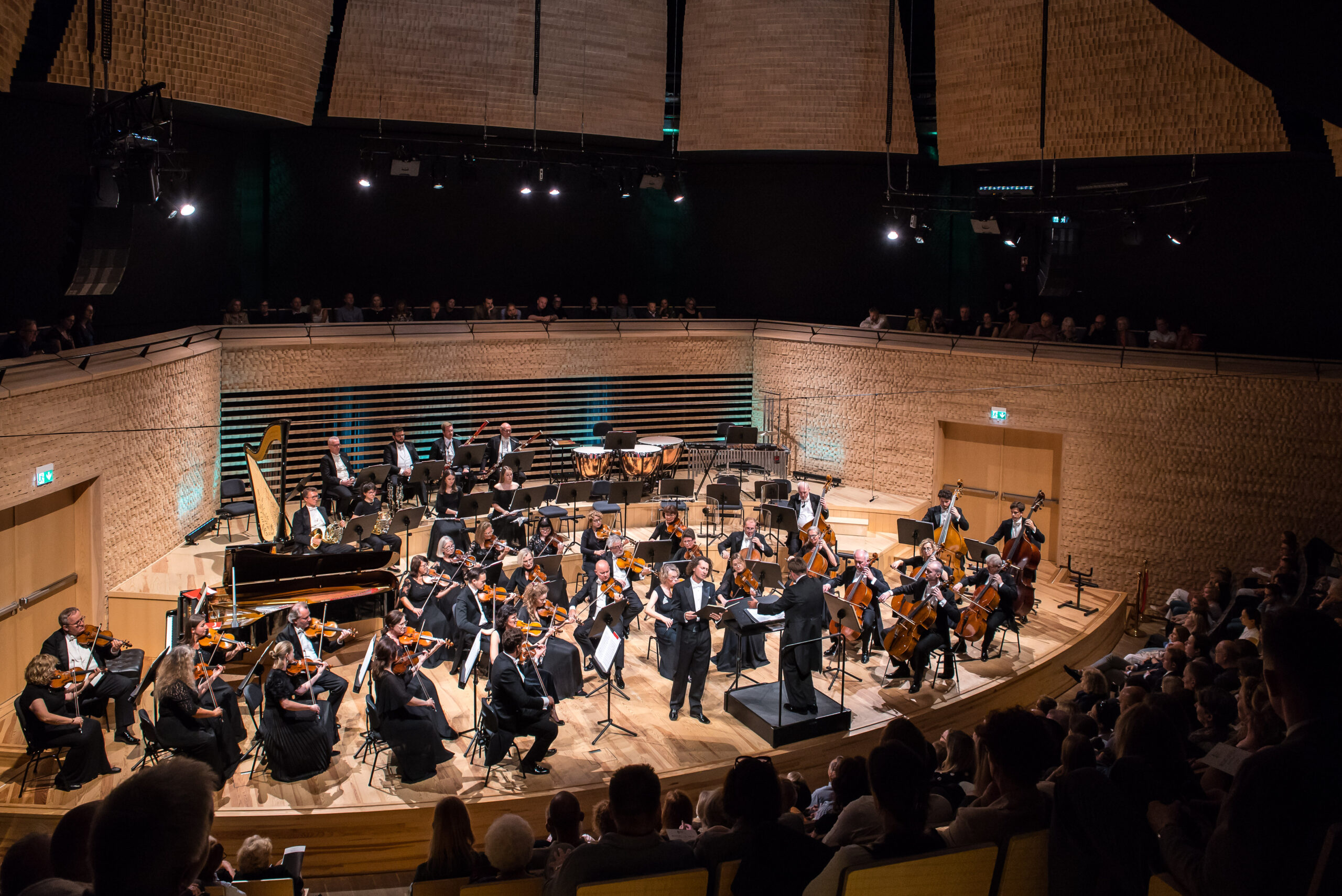 MOZART – DE FALLA / KONCERT SYMFONICZNY 12.09.2025 fot. Mirosław Pietruszynski